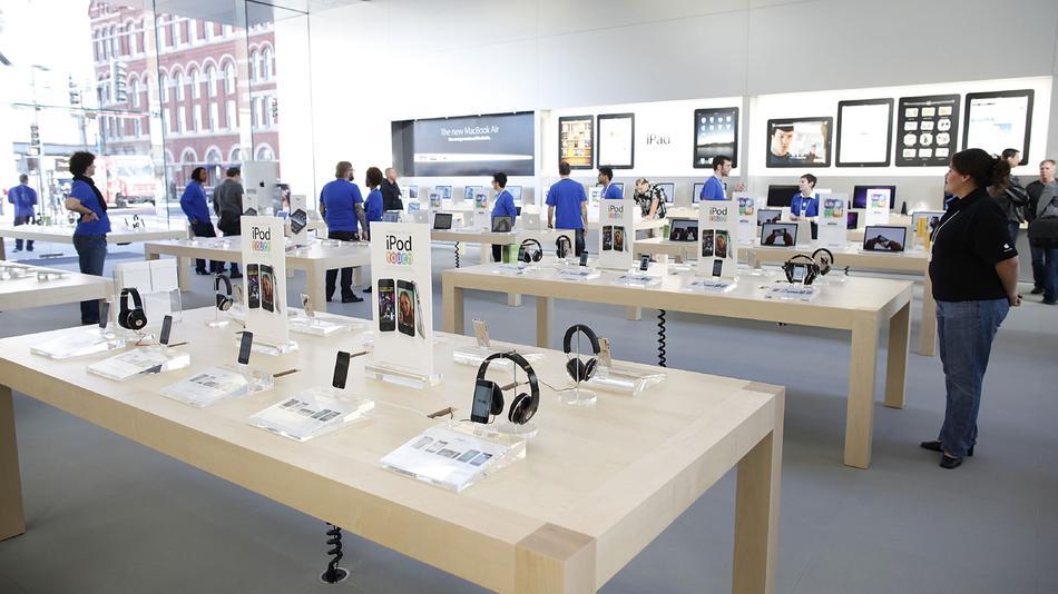 Nhân viên Apple được mua hàng với giá thấp hơn nhiều so với khách hàng.