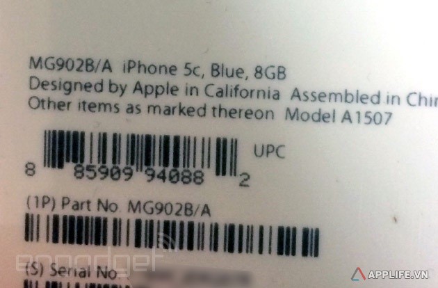 Hình ảnh rò rỉ mặt sau hộp iPhone 5c bản 8GB với mức dung lượng được in rõ.