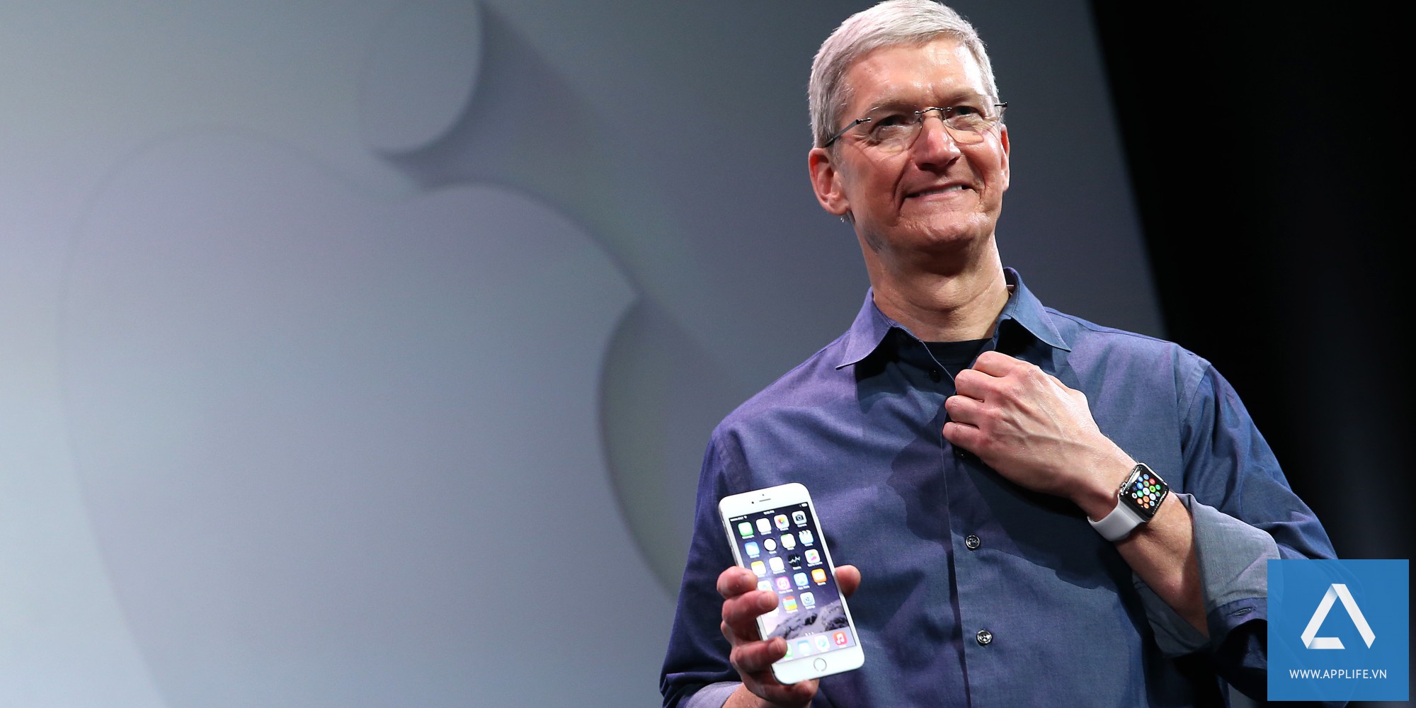 Apple Unveils iPhone 6
